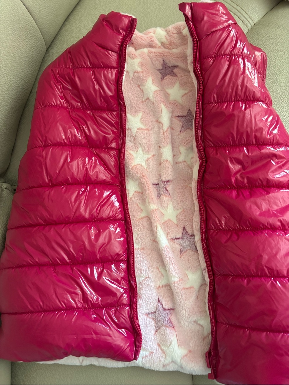 Girls' Hot Pink Quilted Puffer Jacket with Star-Print Fleece Lining
